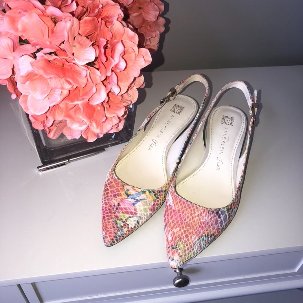 Anne Klein Slingback Shoes with Kitten Heel Size 8.5
